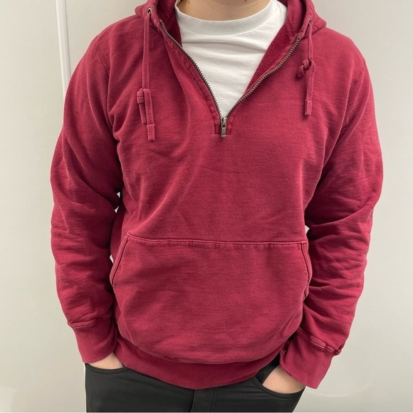 🍂 Men’s Wind River Red Quater-Zip Sweater Hoodie - Size Medium 🧥 - Picture 2 of 15